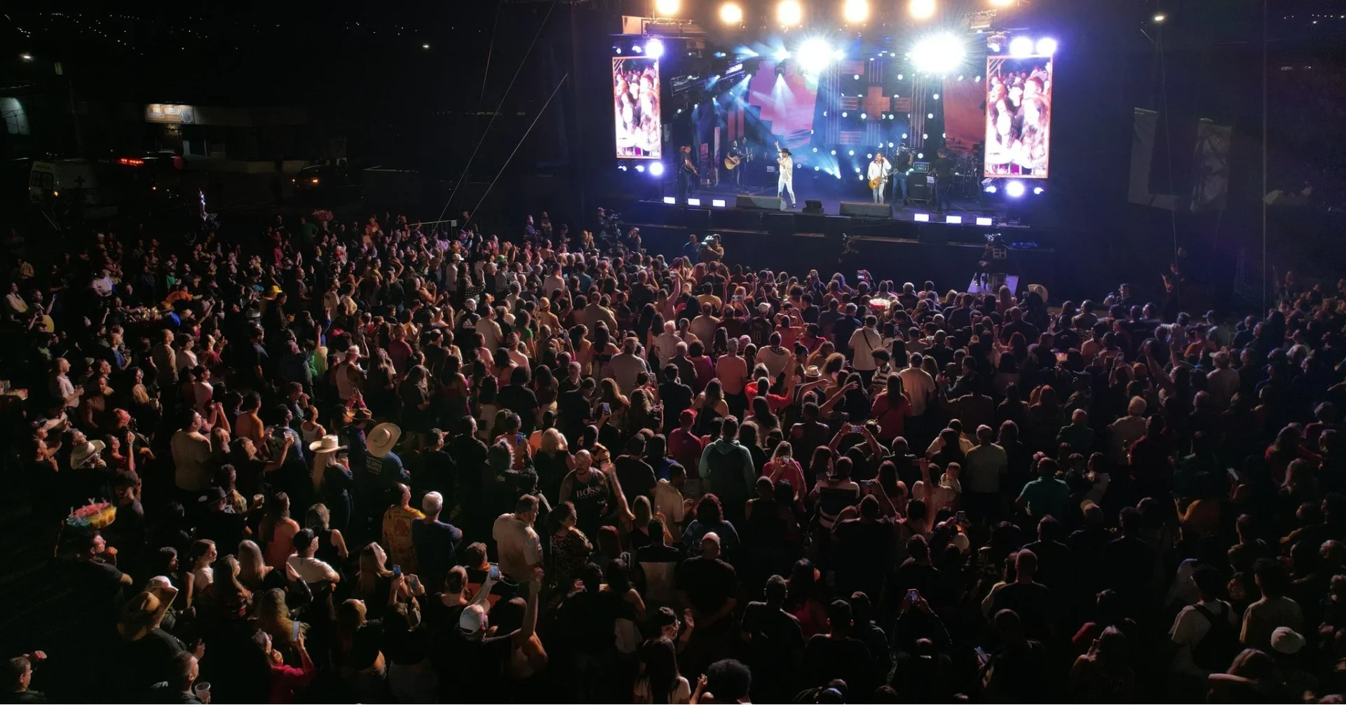 Show de aniversário – Prefeitura Municipal de Cosmópolis – Jornal Aqui Paulínia
