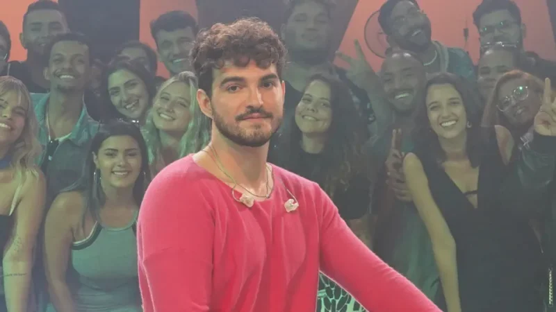 ‘Aguento o tranco há muitos anos’, diz Jão em resposta a comentários de Roberta Miranda sobre pausa na carreira
