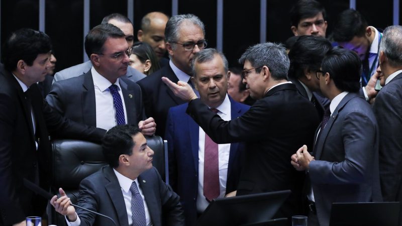 Congresso retoma trabalhos em 1º de fevereiro com eleições nas Casas