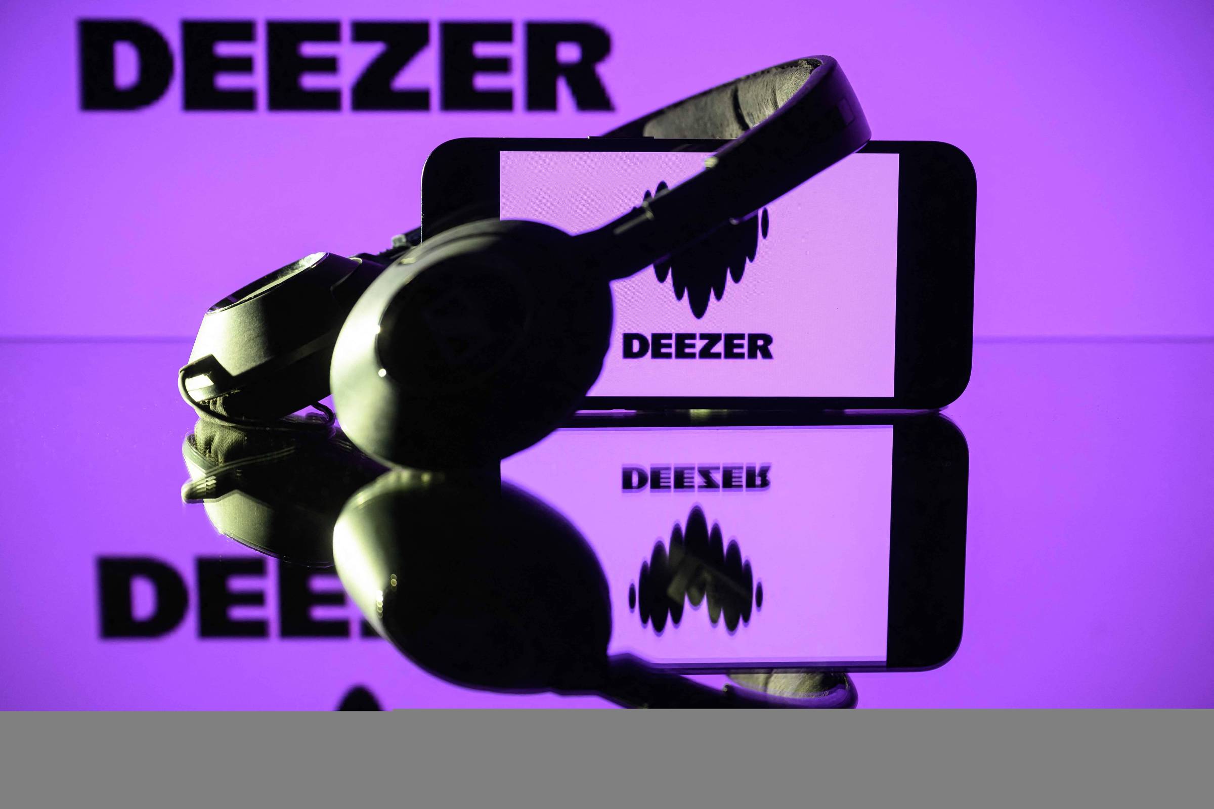 Deezer tem uma em cada dez músicas gerada por IA – 24/01/2025 – Ilustrada