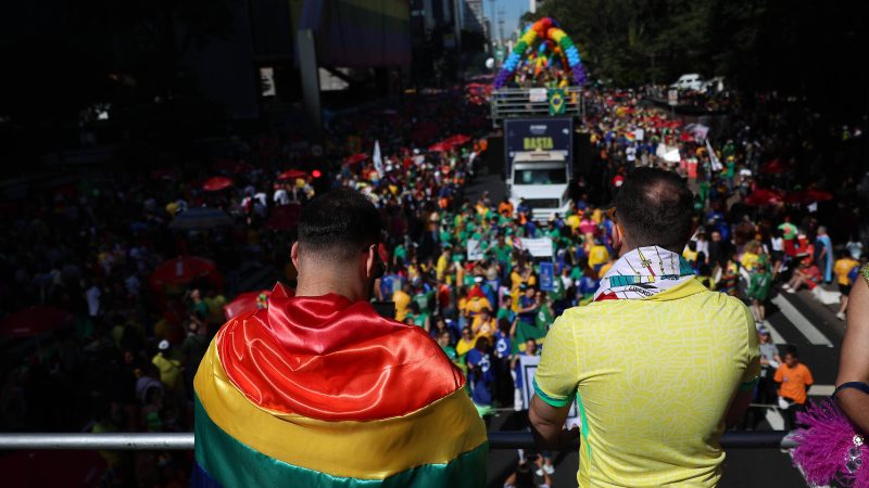 Meta permite ligar público LGBTQIA+ a doenças mentais – 07/01/2025 – Tec