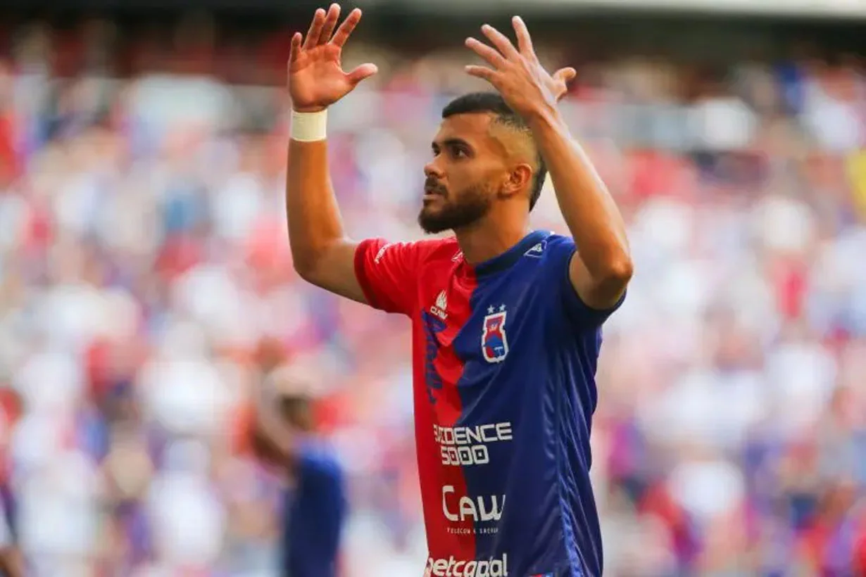 Paraná Clube contrata mais três jogadores