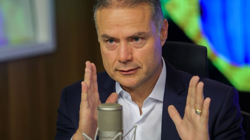 Governo prevê 15 leilões de transporte em 2025, diz Renan Filho