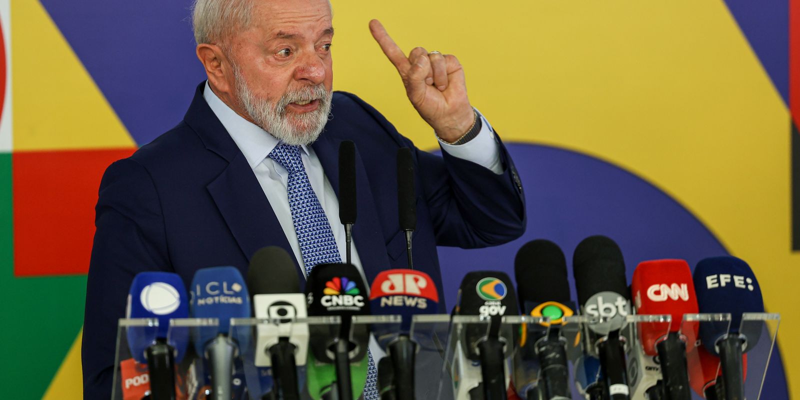 “Presidente não se mete nisso”, diz Lula sobre eleições no Congresso