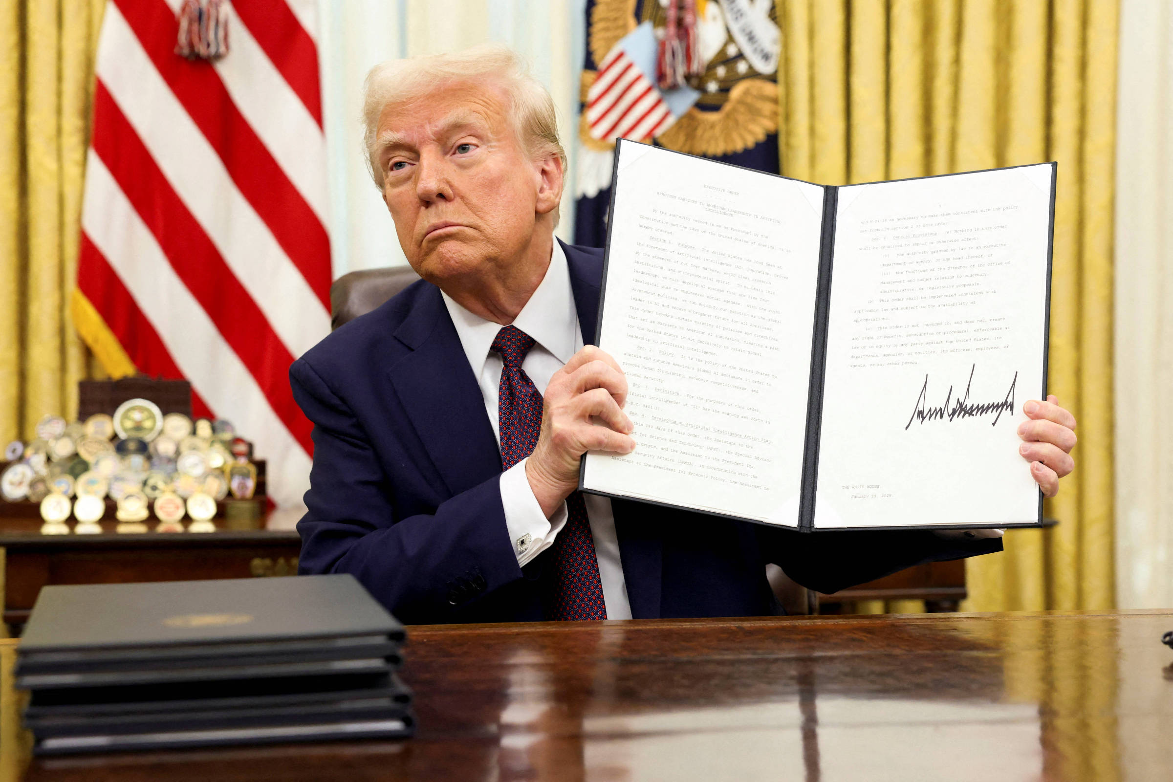 Trump ordena plano de ação para inteligência artificial – 23/01/2025 – Tec