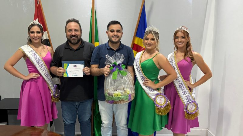 Henrique do Paraíso e André da Farmácia recebem a visita de representantes da 74ª Festa do Figo e da 29ª Expogoiaba de Valinhos