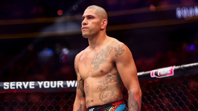 Alex Poatan tranquiliza fãs sobre preparação para o UFC 313