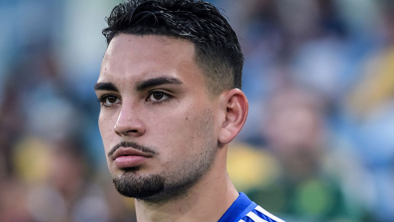 Athletico confirma contratação de volante Fabrizio Peralta