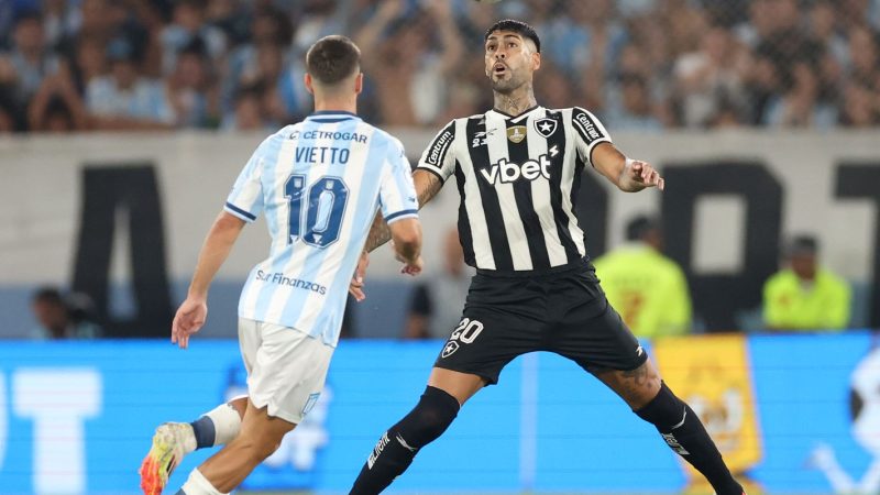 Botafogo busca título da Recopa Sul-Americana diante do Racing