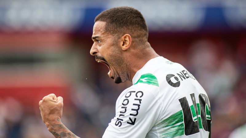 Coritiba terá desafio extra contra o Maringá no Paranaense 2025