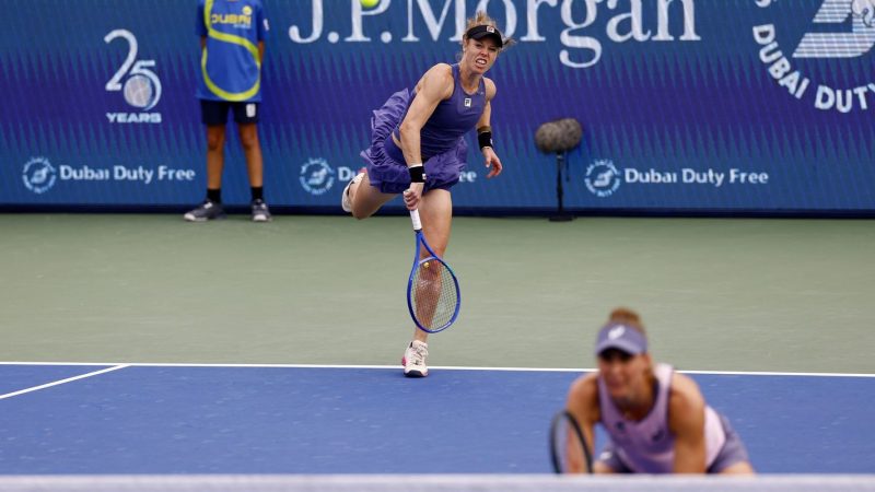 Duplas de Bia Haddad e de Luisa Stefani caem no WTA de Dubai