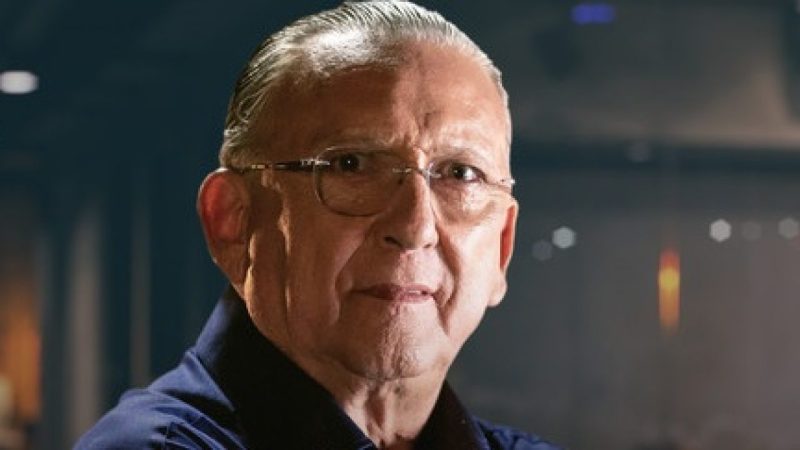 Galvão Bueno assina com a Band e terá programa semanal
