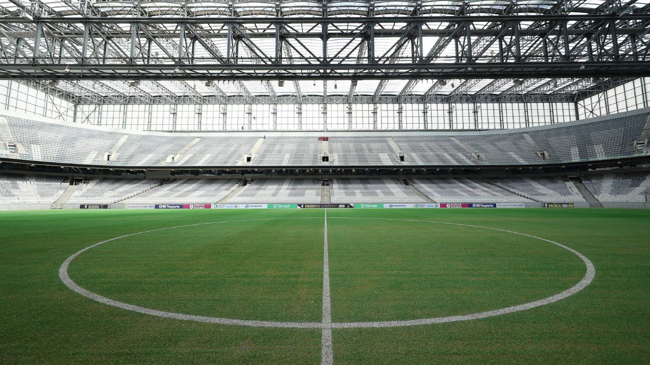 Gramado sintético do Athletico recebe nova certificação da FIFA
