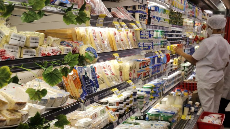 Exportações de alimentos caem em agosto por causa de tarifaço dos EUA
