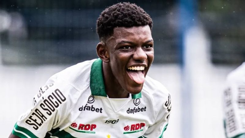 Joia da base, Khensane pode fazer estreia profissional