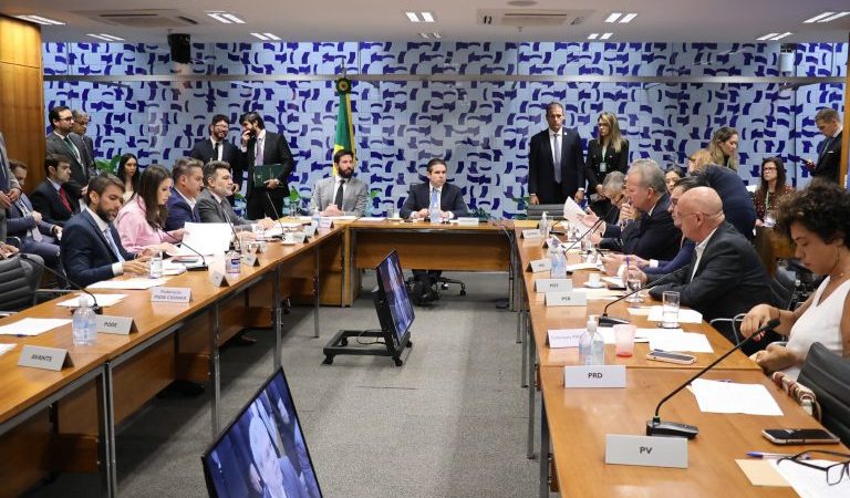 Líderes decidem votar nesta semana projetos para facilitar exportação de pequenas empresas – Notícias