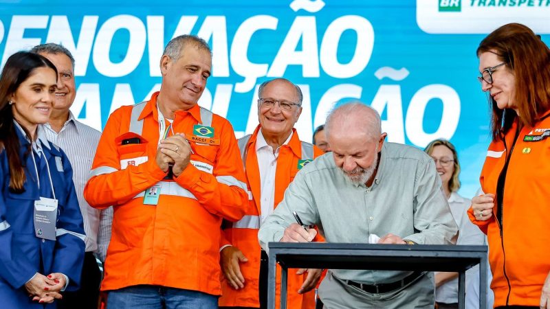 Lula defende fortalecimento da indústria naval brasileira
