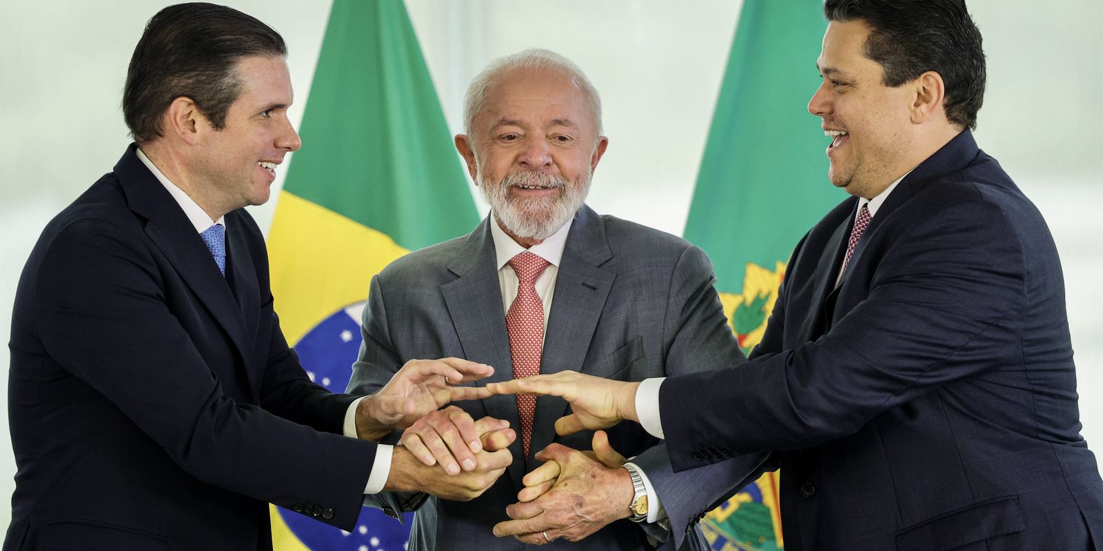 Lula se encontra com Motta e Alcolumbre e defende relação harmônica