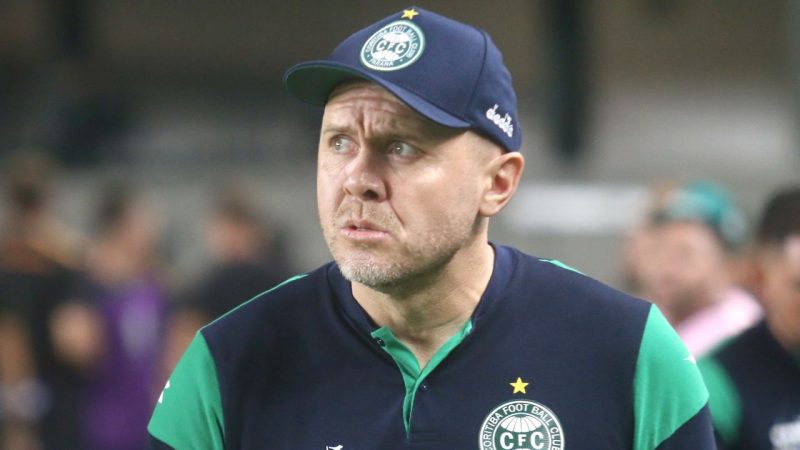 Mozart reencontra Paraná Clube e já conquistou título em cima de rival