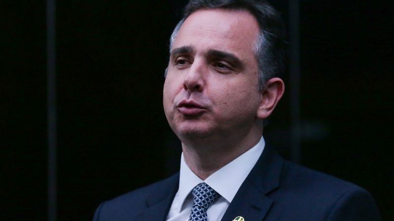 Pacheco se despede do Senado e exalta defesa da democracia