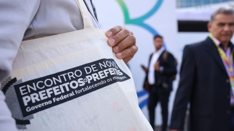 Municípios de países do Brics trocam experiências em Brasília