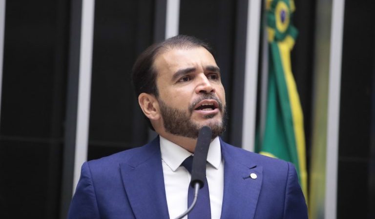 Projeto limita apostas por pessoas isentas do Imposto de Renda – Notícias