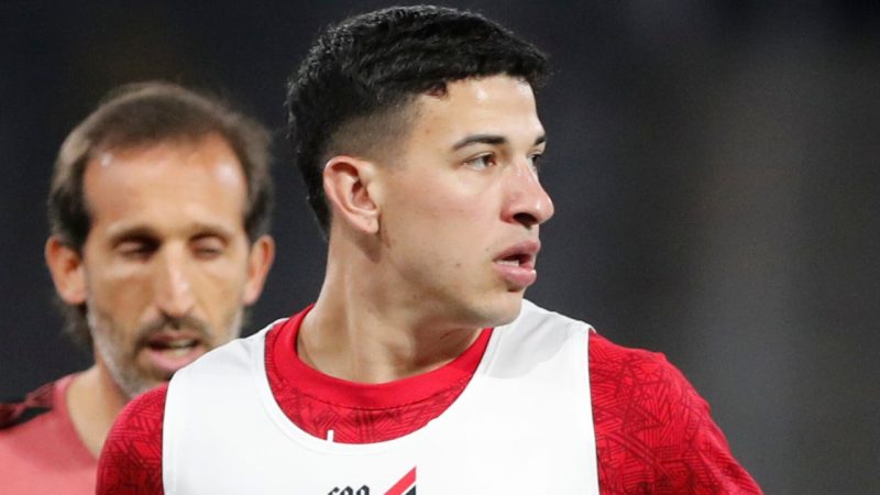 Lateral Esquivel, do Athletico, é sonho de clube para o Mundial