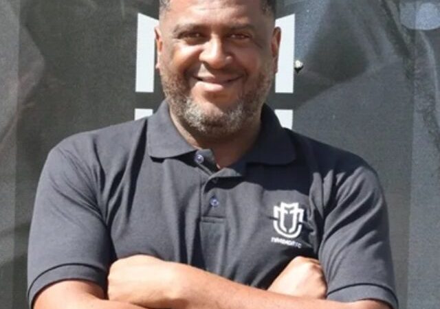 Só perde de Abel Ferreira: conheça a trajetória do segundo técnico mais longevo do Brasil