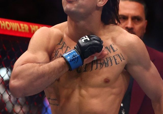UFC 314: Confira o card completo