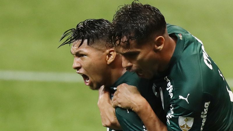 Venda de Rony ao Atlético-MG pode render ao Athletico