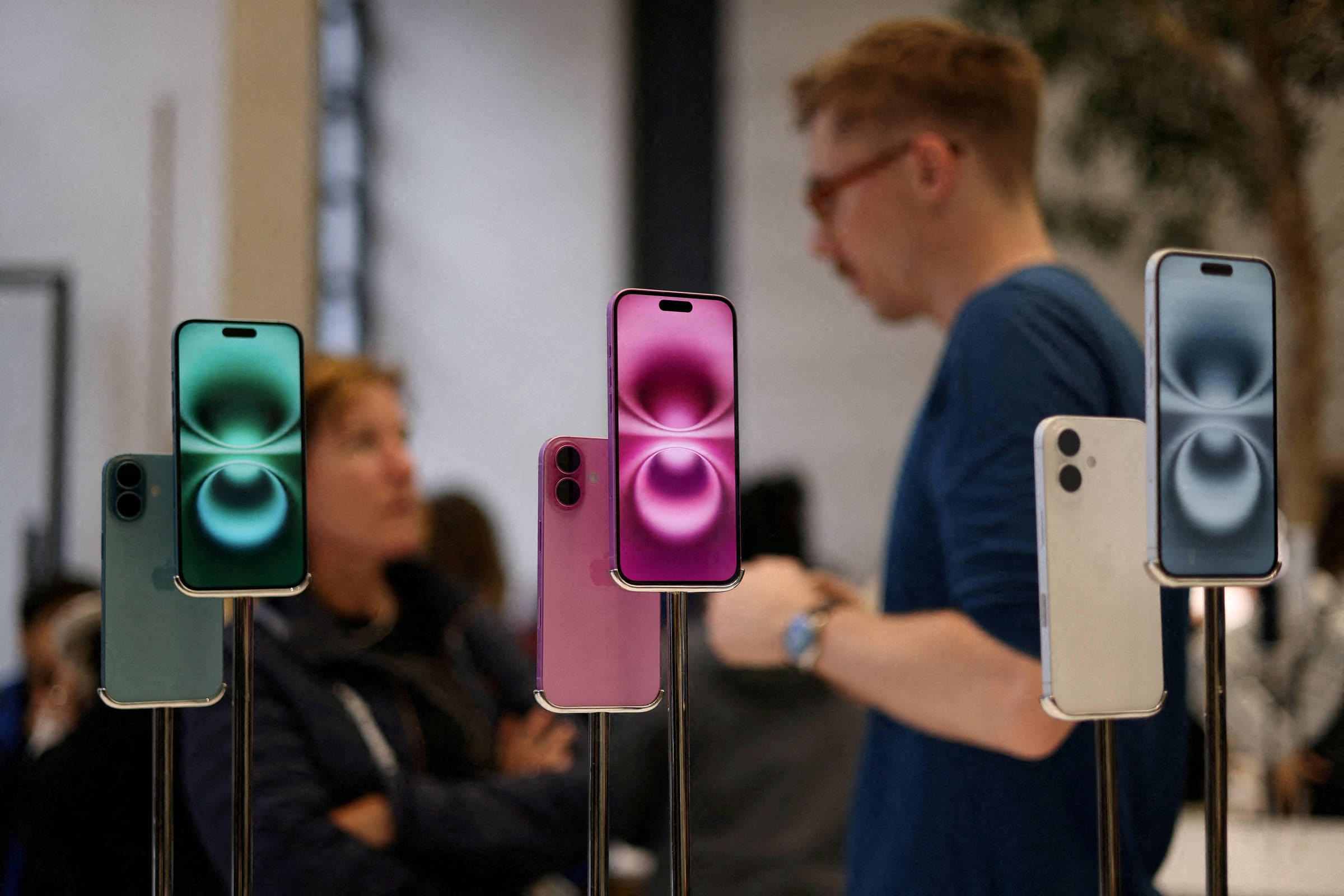 Apple vai reformular software do iPhone, iPad e Mac – 11/03/2025 – Mercado