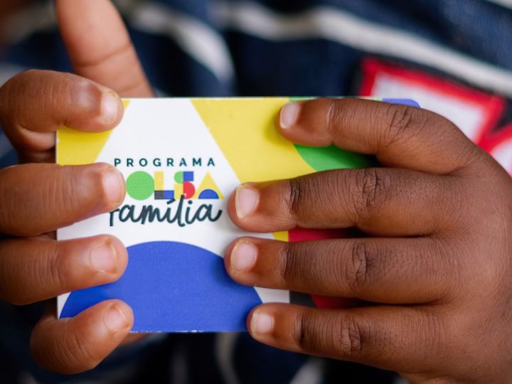 Caixa paga Bolsa Família a beneficiários com NIS de final 3