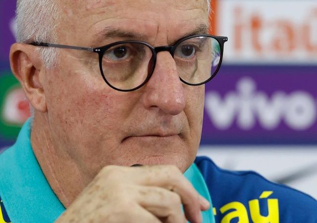 Cinco motivos que explicam o trabalho ruim de Dorival Júnior na seleção