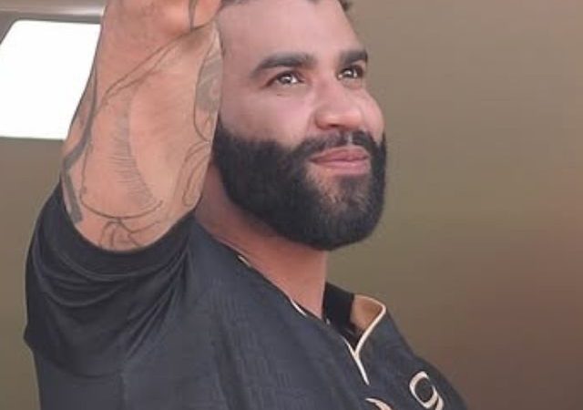 Clube paranaense, que tem Gusttavo Lima como dono, é alvo de investigação do MP-PR