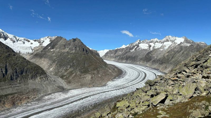 Como é o ‘turismo fim do mundo’ na maior geleira dos Alpes – 26/03/2025 – Turismo