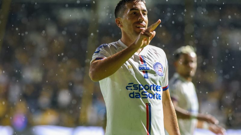 Coritiba contrata Carlos de Pena, ex-Bahia e Internacional