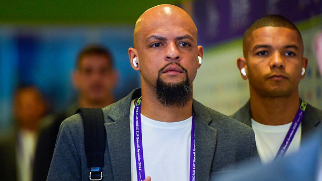 Felipe Melo detona seleção brasileira e critica goleiro Bento
