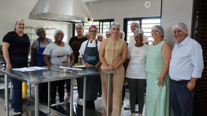 Fundo Social de Hortolândia recebe visita da primeira-dama de Sumaré – Jornal Aqui Paulínia