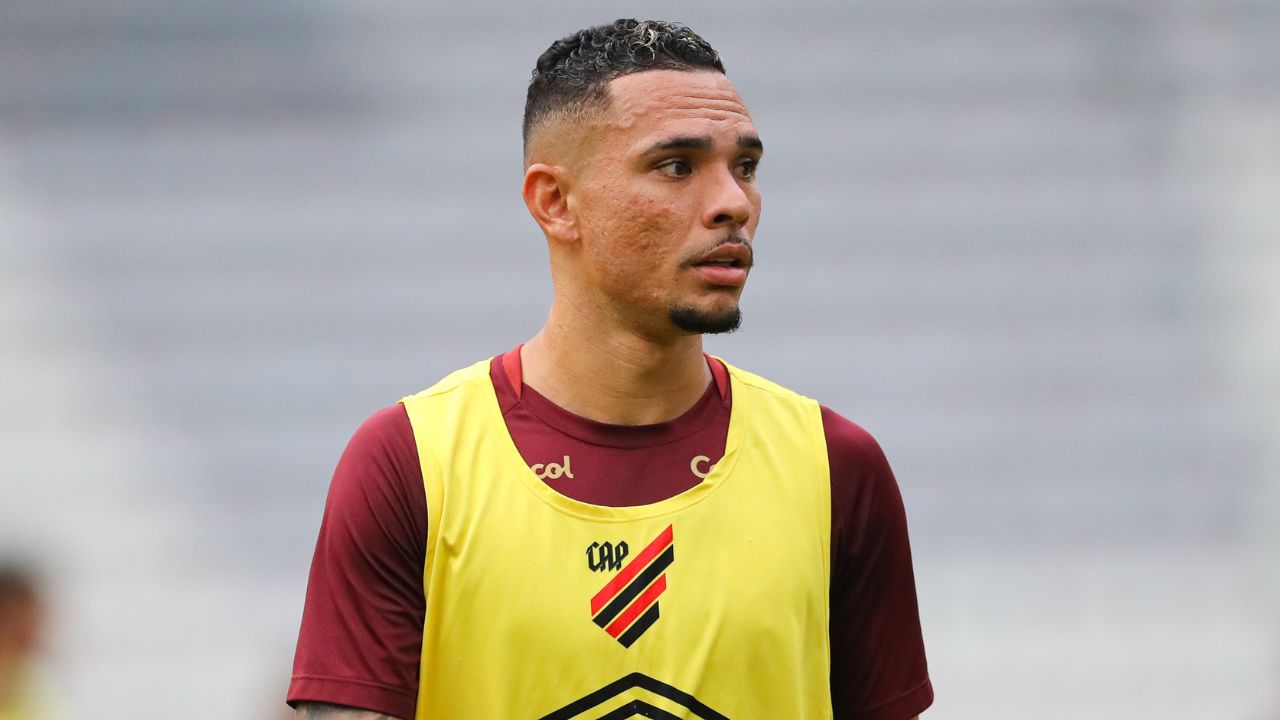 Maringá x Athletico: confira as escalações