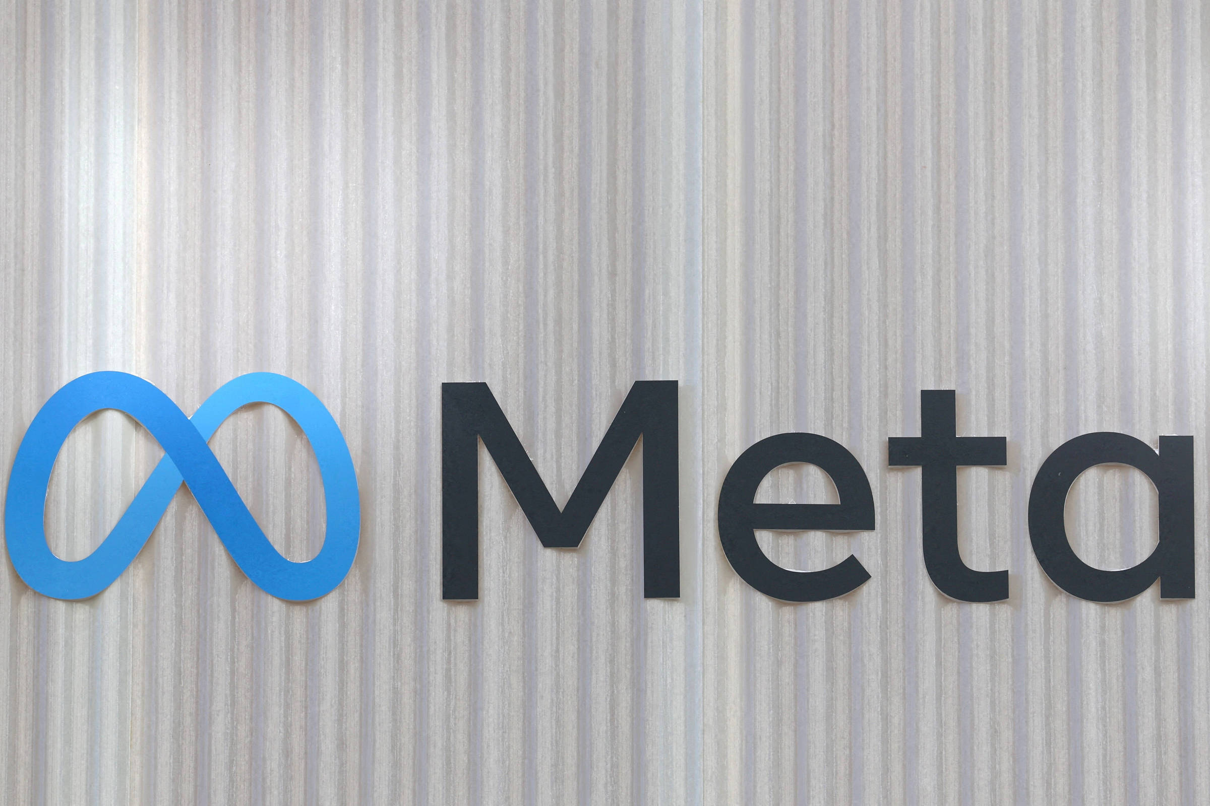 Meta barra divulgação de livro de ex-diretora – 14/03/2025 – Mercado