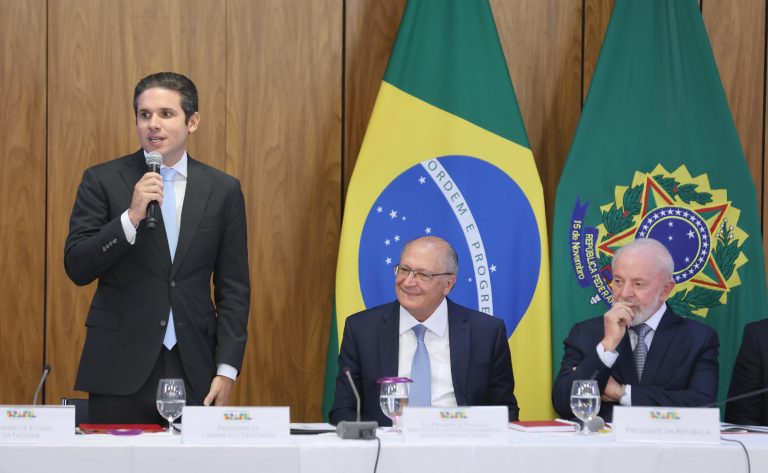 Motta diz que projeto de isenção do Imposto de Renda faz justiça para quem mais precisa – Notícias