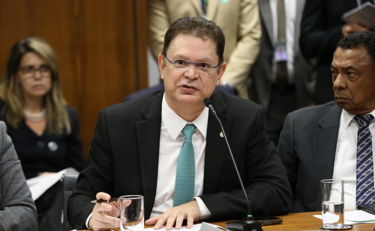 Projeto proíbe gestão de empresa por condenado que se usa do negócio para estelionato – Notícias