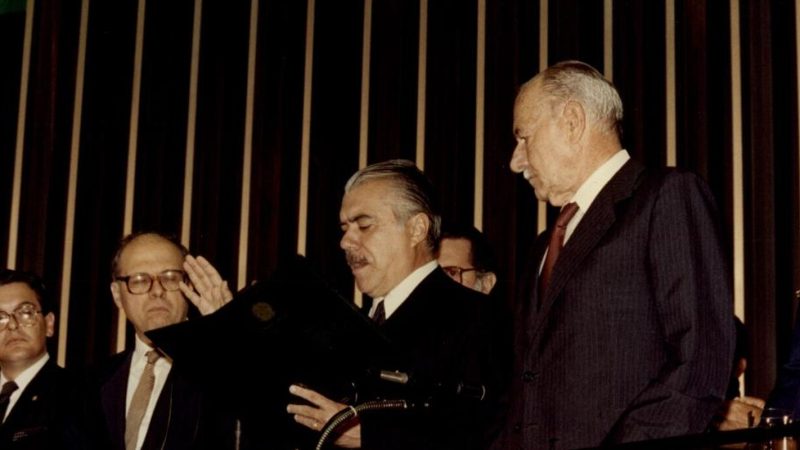Redemocratização: há 40 anos, Sarney assumia a presidência do Brasil