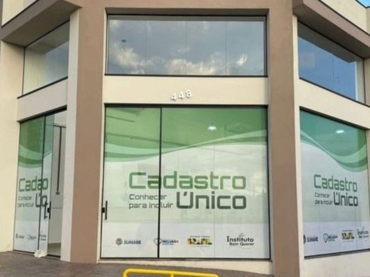 Trailer do Cadastro Único realiza ações nas regiões do centro e Picerno