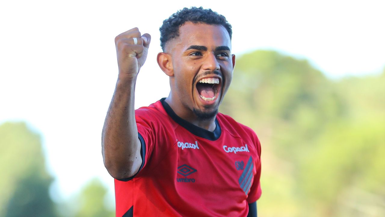Athletico vence o Grenoble-FRA em estreia internacional sub-19