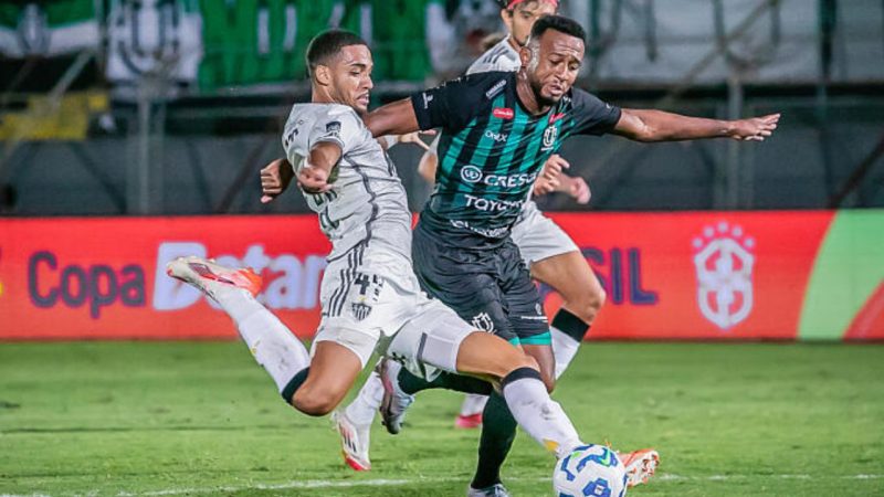 CBF divulga áudio do VAR polêmico