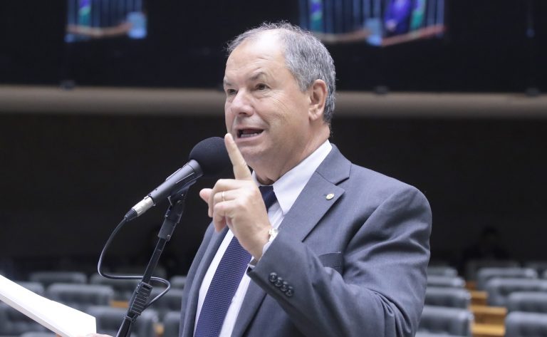 Comissão aprova incentivos fiscais para fórmulas destinadas a crianças alérgicas à proteína do leite – Notícias