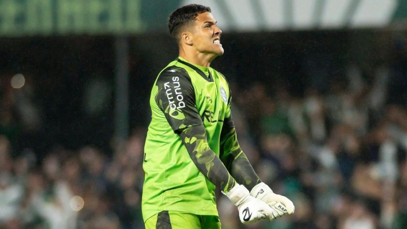 Coritiba de Mozart se inspira em Mirassol e lidera defesa