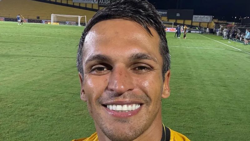 Coritiba enfrenta lei do ex em combo do Novorizontino