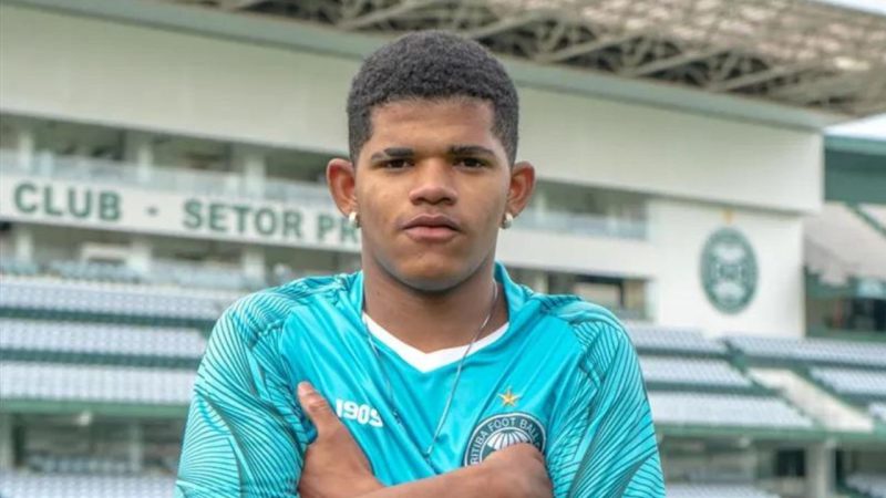 Coritiba negocia joia da base com o Vasco
